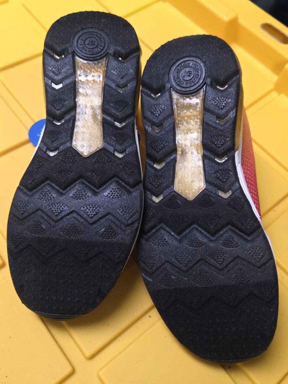 Size 3 - Stride Rite - Shoes - BRIGHTON taupe - NWT & Lighted Victory - Red - Picture 6 of 9
